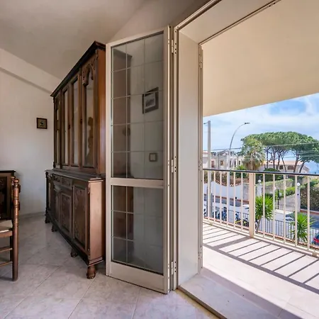 Apartment Elvira Vista Mare - Siciliavacanza *